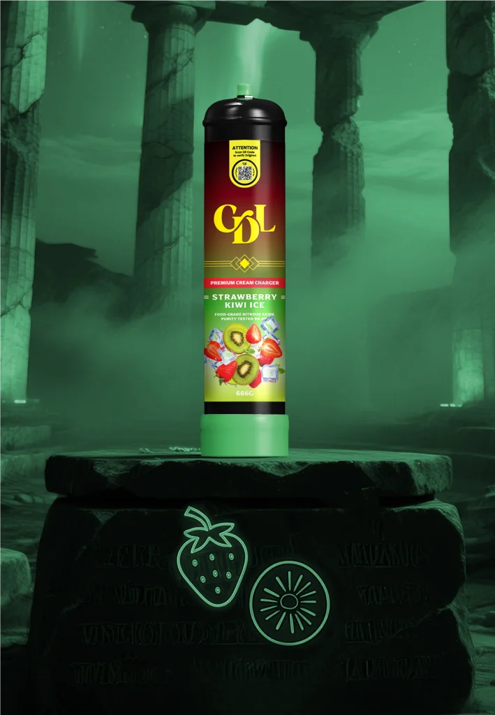 Cream Deluxe Strawberry Kiwi Ice 666g
